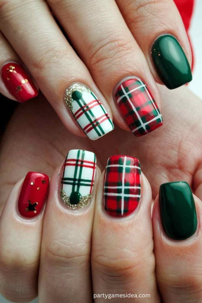 Plaid Christmas Nails