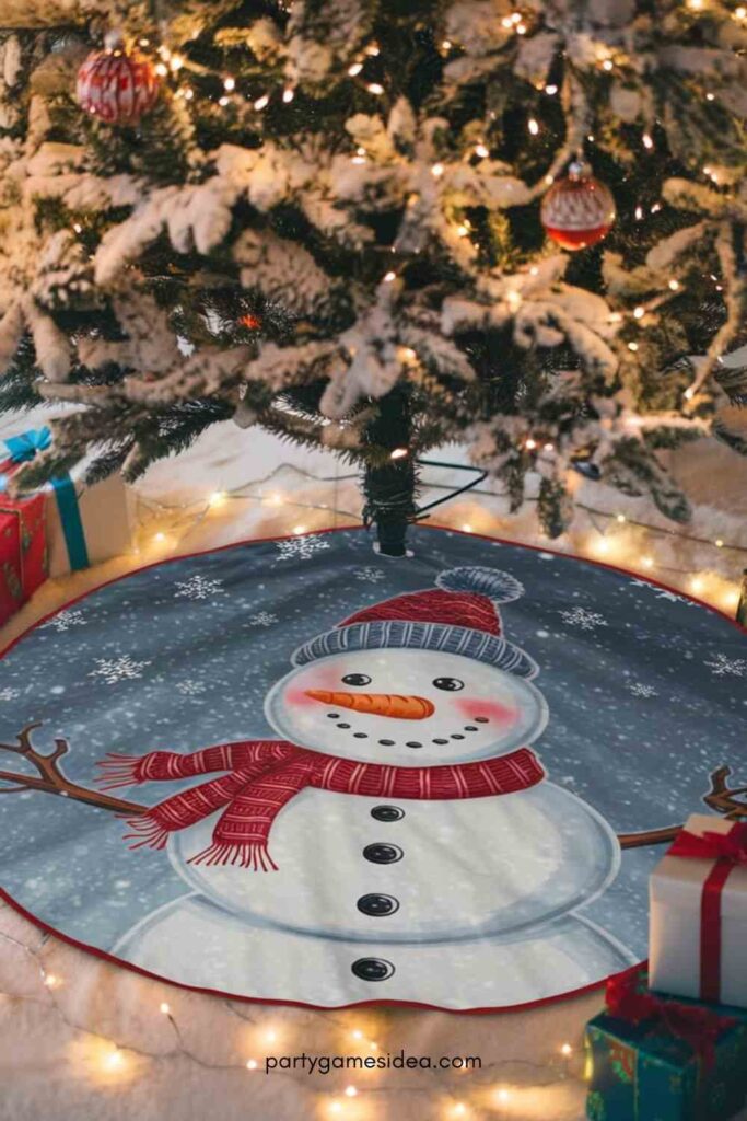 Snowman-Themed Tree Skirt